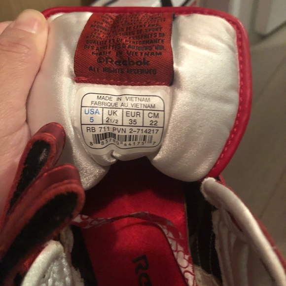 Reebok high top red - Picture 2 of 2
